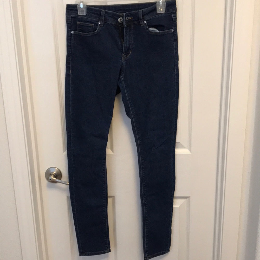 💛3 for $10💛 Size 8 Divided jeans